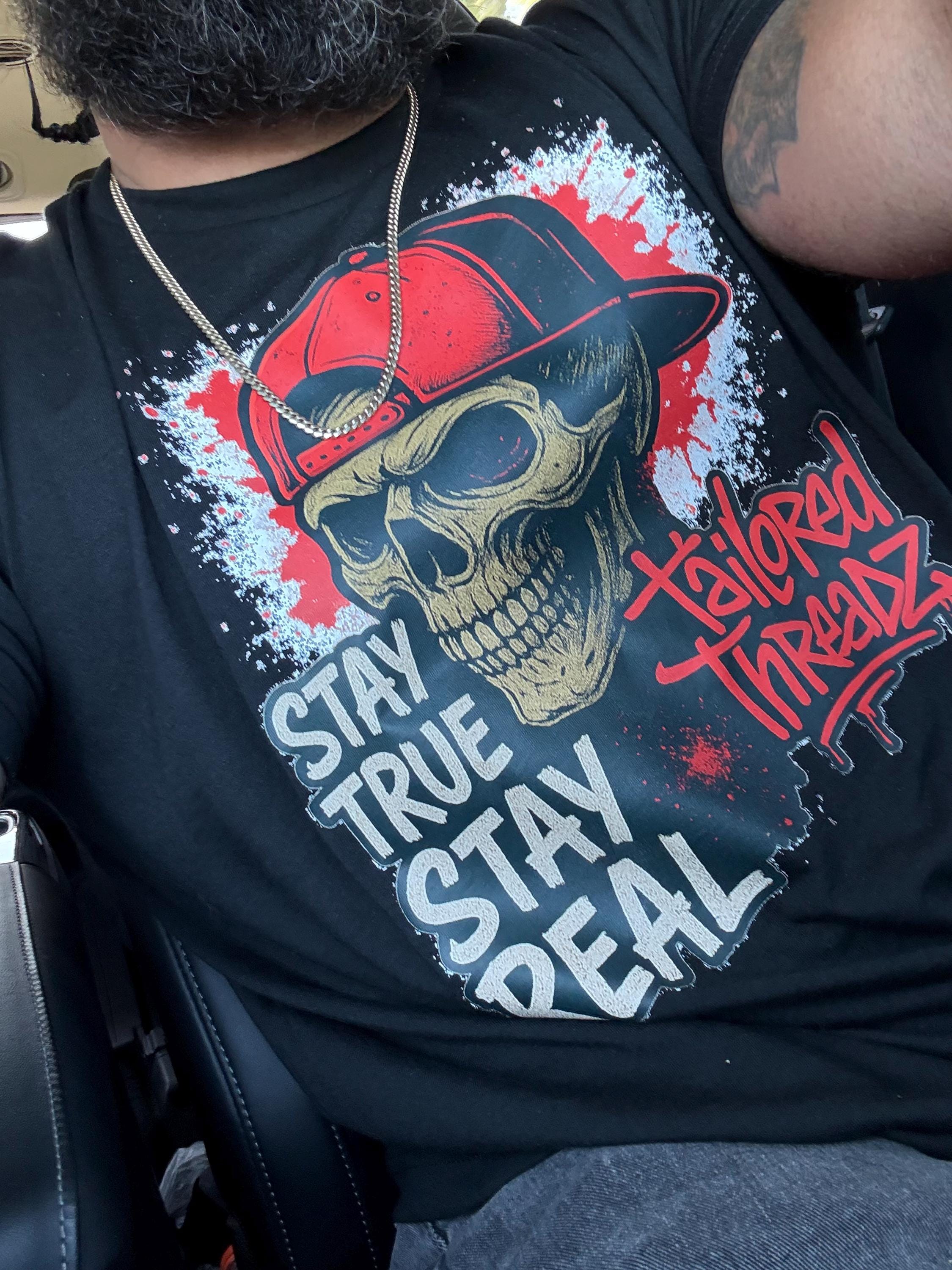 Skull Graffiti T-Shirt: Urban Streetwear Tee, Red Snapback