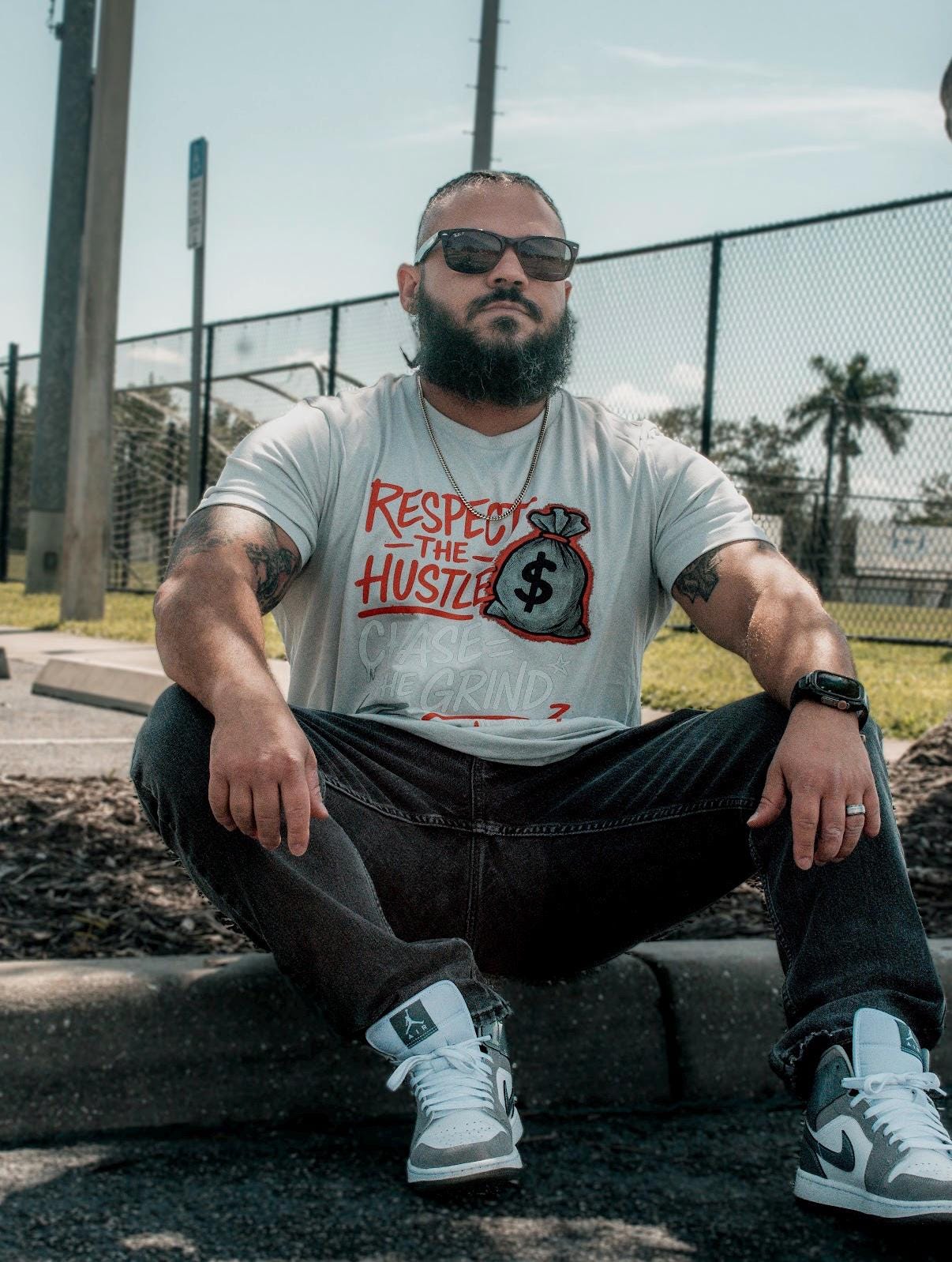 Respect the Hustle Graphic Tee: Urban Streetwear Motivation Shirt