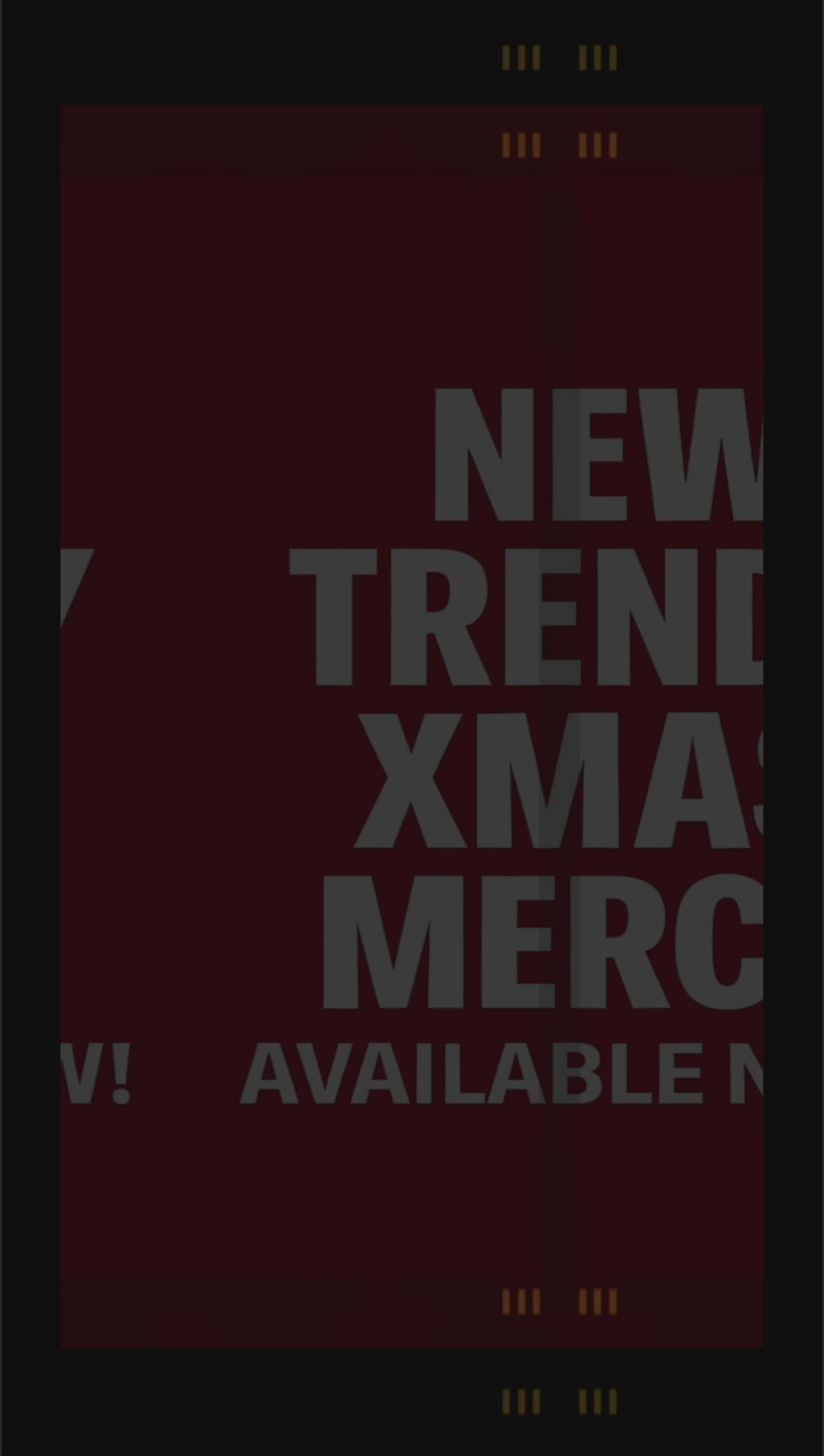 Santa Peace Sign Christmas T-Shirt – Cool Holiday Graphic Tee for Men & Women | Xmas Gift Shirt